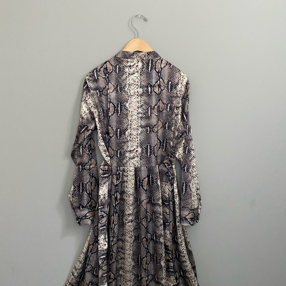 Snake print midi dress - Picture 9 of 11